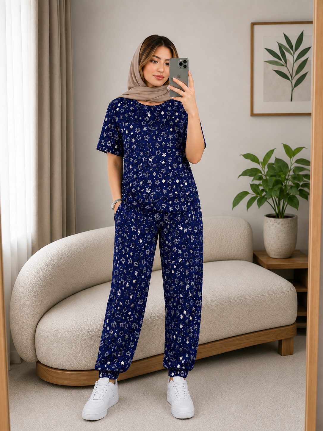 ست تیشرت شلوار خانگی زنانه طرح ماه و ستاره